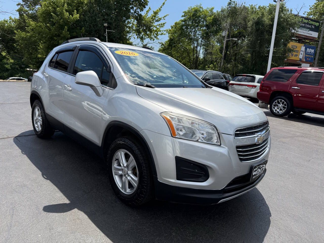 Used 2016 Chevrolet Trax LT AWD/4WD image 3