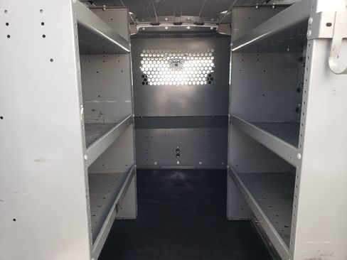 Used 2023 Ford Transit Connect XL image 7