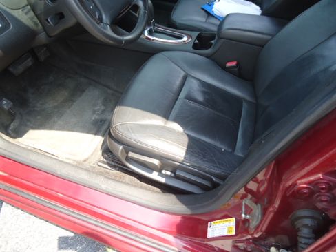 Used 2009 Chevrolet Impala LT w/ 1LT FWD image 12