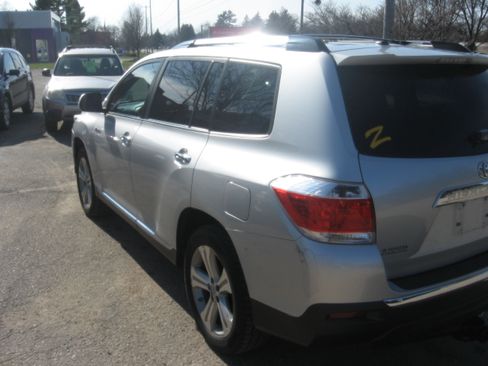 Used 2011 Toyota Highlander Limited image 6