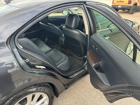 Used 2011 Lexus ES 350 image 19