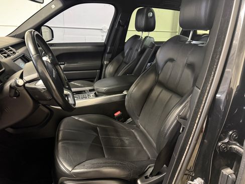 Used 2016 Land Rover Range Rover Sport HSE image 11