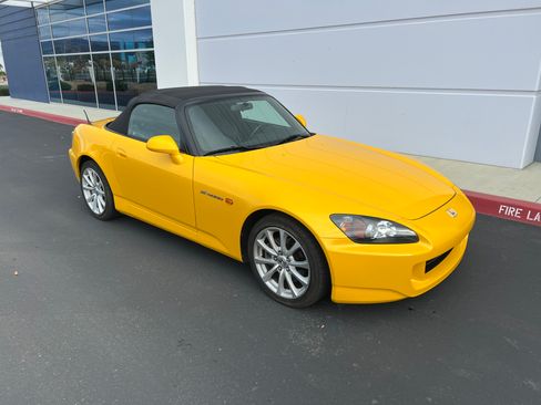 Used 2006 Honda S2000 image 4