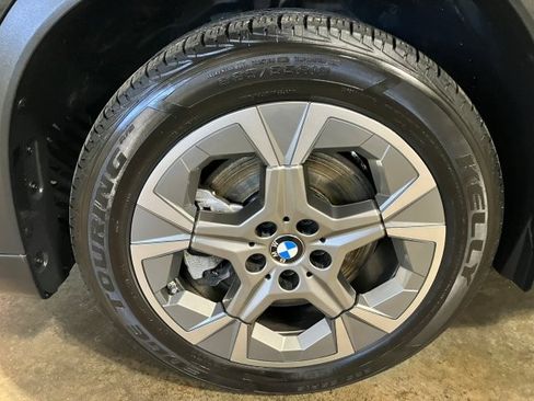 Used 2023 BMW X1 xDrive28i image 5