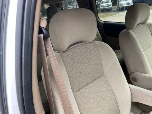 Used 2007 Chevrolet Uplander LS image 18