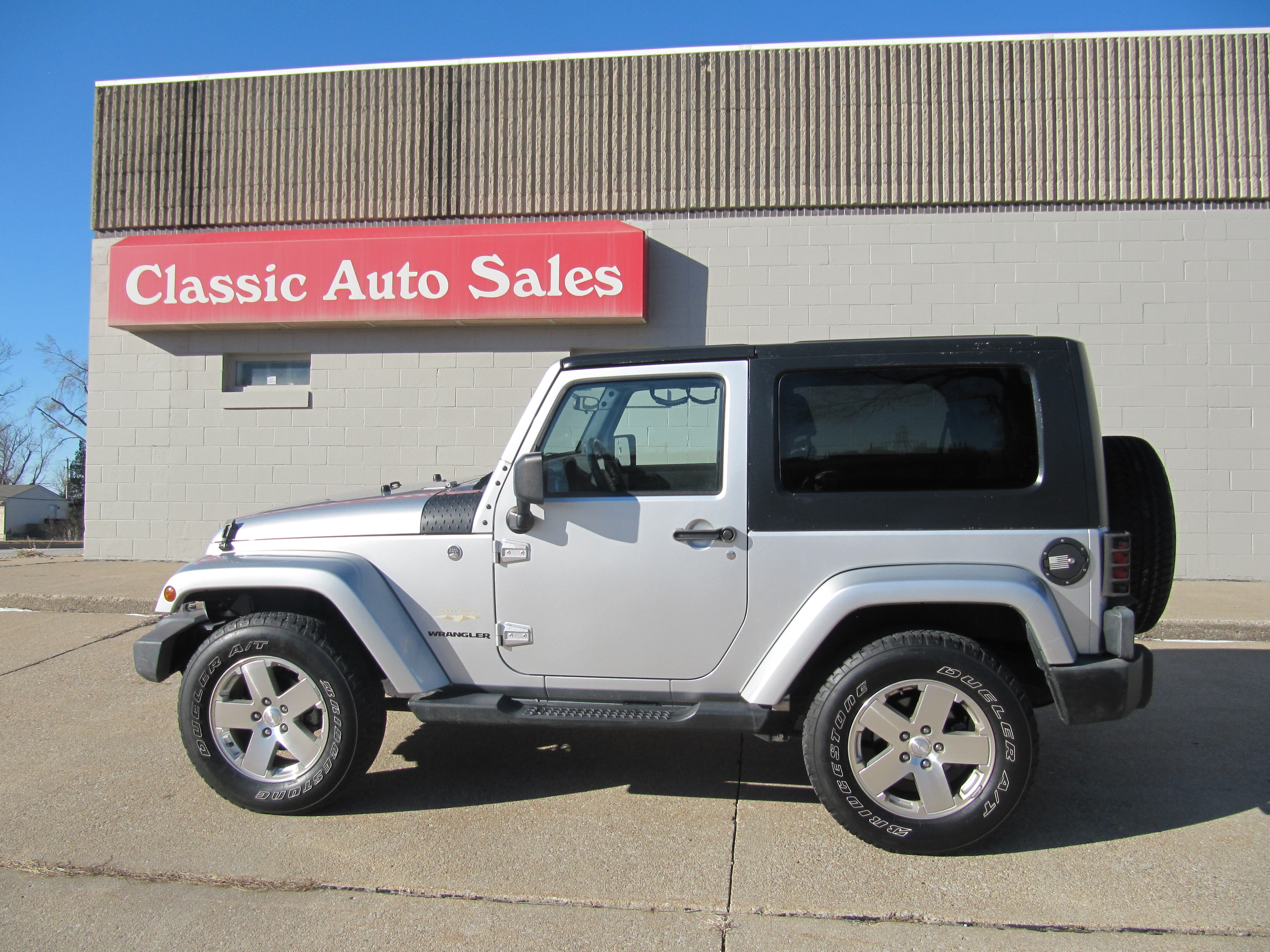 Used 2008 Jeep Wrangler Sahara AWD/4WD image 1