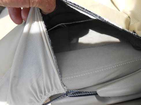 Used 2005 Honda CR-V LX image 13