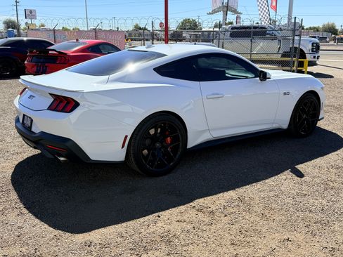 Used 2024 Ford Mustang GT Premium image 3