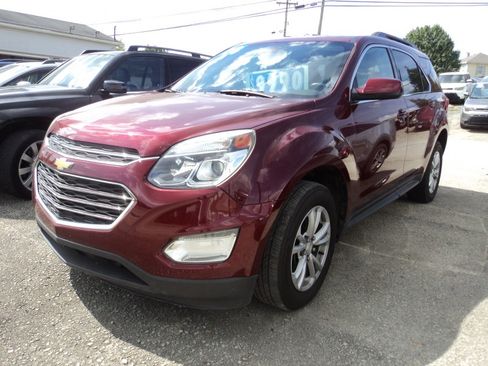 Used 2016 Chevrolet Equinox LT image 2