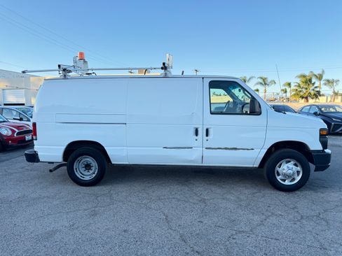 Used 2013 Ford E-150 and Econoline 150 image 10
