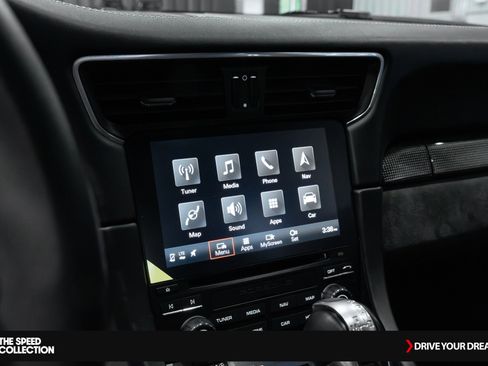 Used 2018 Porsche 911 GT3 image 44