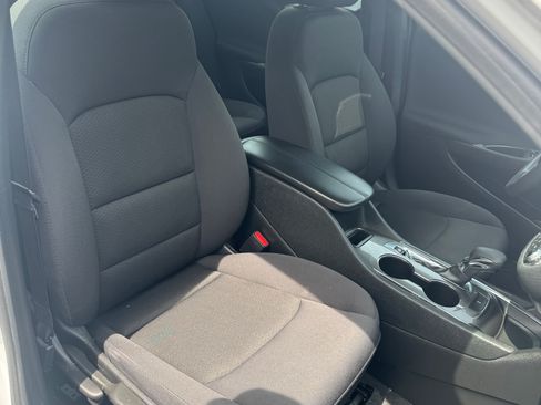 Used 2023 Chevrolet Malibu LT w/ 1LT FWD image 18