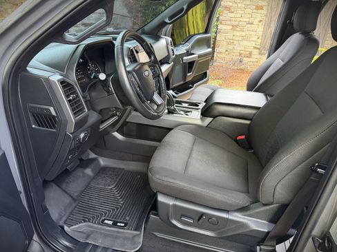 Used 2020 Ford F150 4x4 SuperCrew image 4