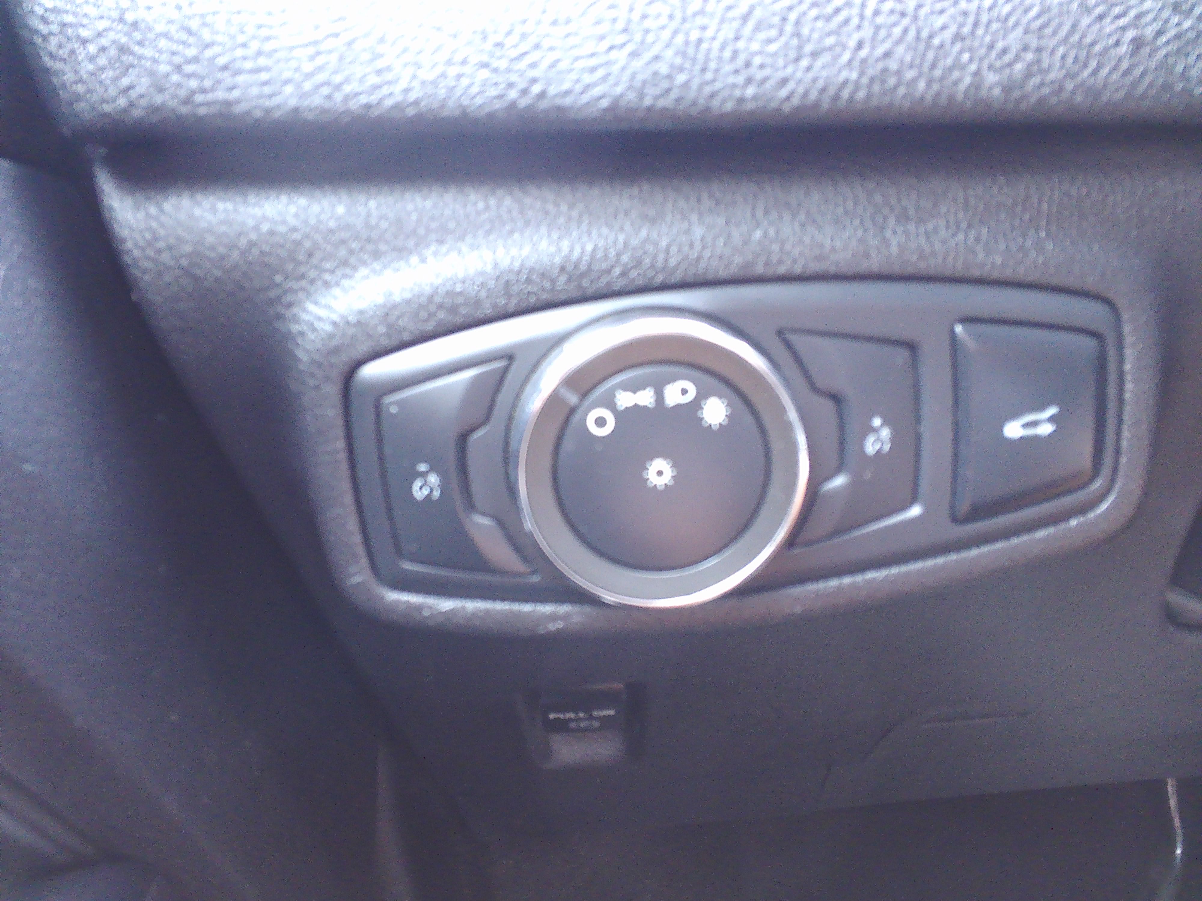 Used 2015 Lincoln MKC FWD image 27