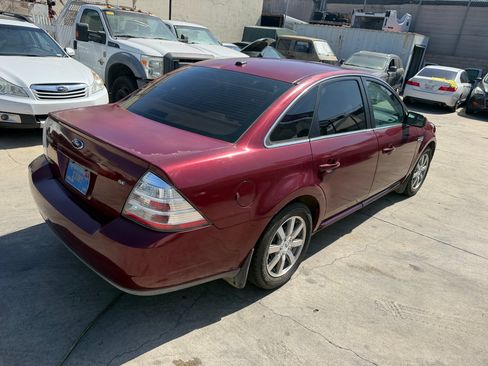 Used 2008 Ford Taurus SEL FWD image 7