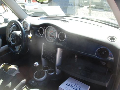 Used 2006 MINI Cooper S image 14