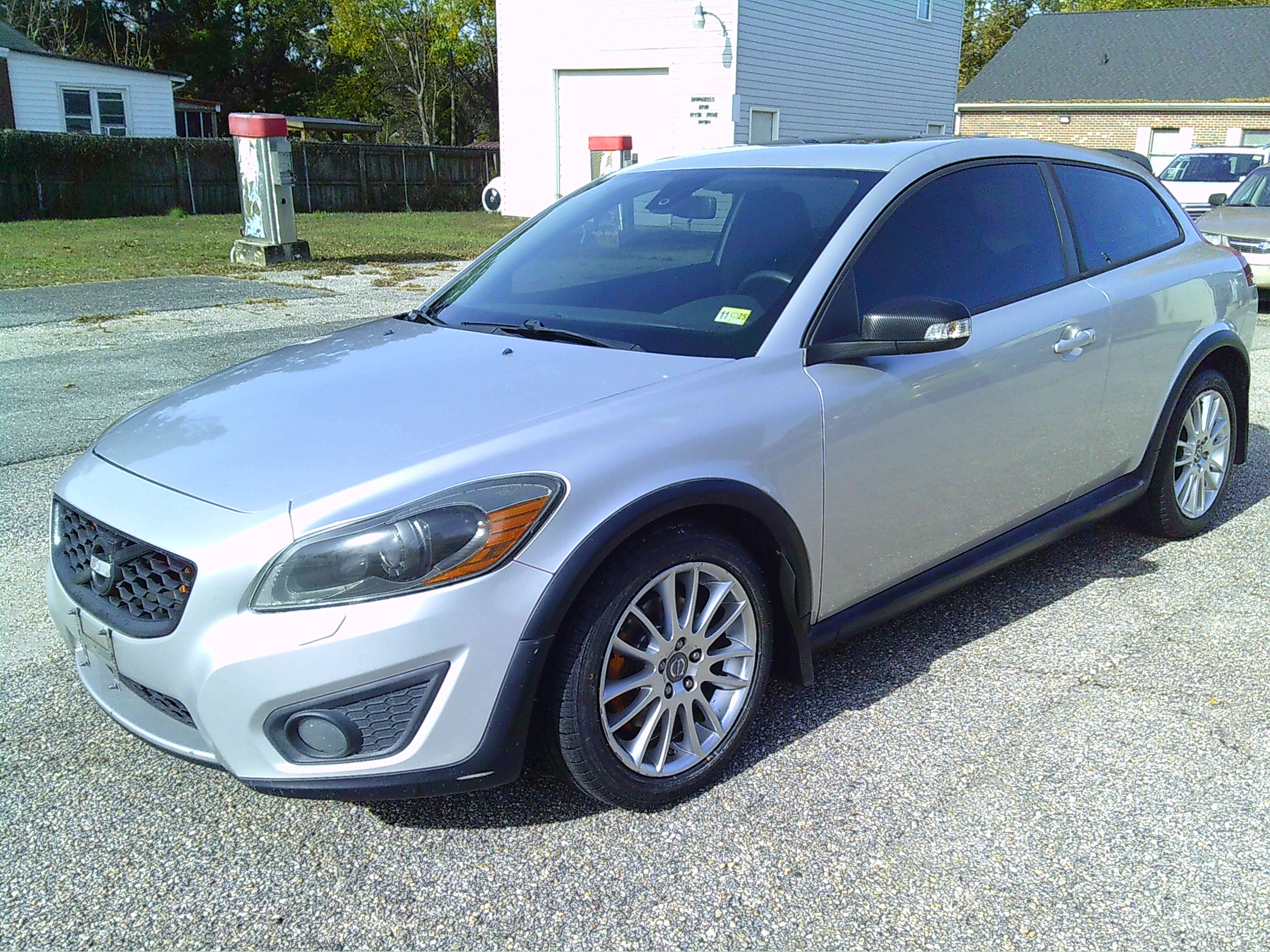 Used 2011 Volvo C30 T5 FWD image 1