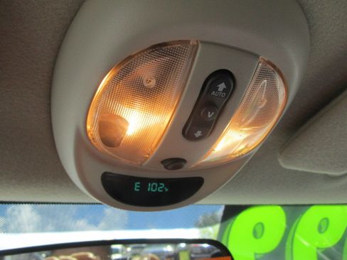 Used 2002 Chrysler PT Cruiser Limited Edition image 36