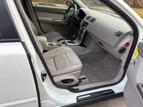 Used 2006 Volvo S40 T5 image 9