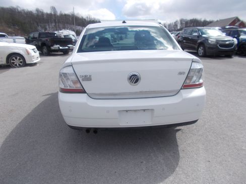 Used 2008 Mercury Sable Premier image 3