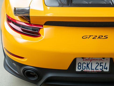 Used 2018 Porsche 911 GT2 RS image 80