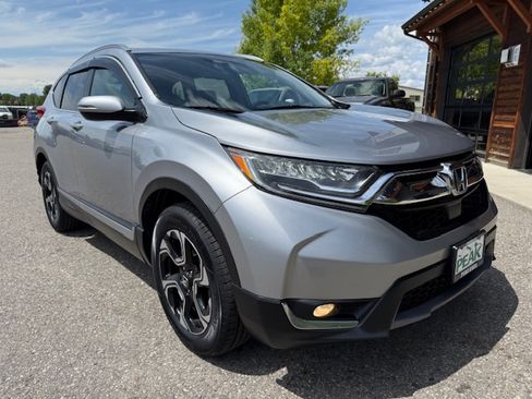 Used 2017 Honda CR-V Touring image 7