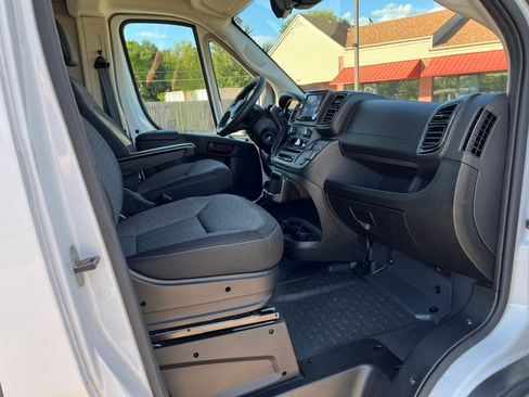 Used 2022 RAM ProMaster 1500 136 High Roof FWD image 25