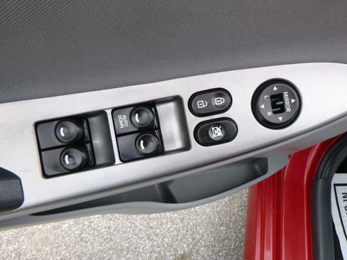 Used 2016 Hyundai Accent SE image 12