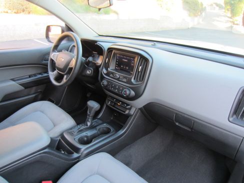 Used 2021 Chevrolet Colorado LS image 13