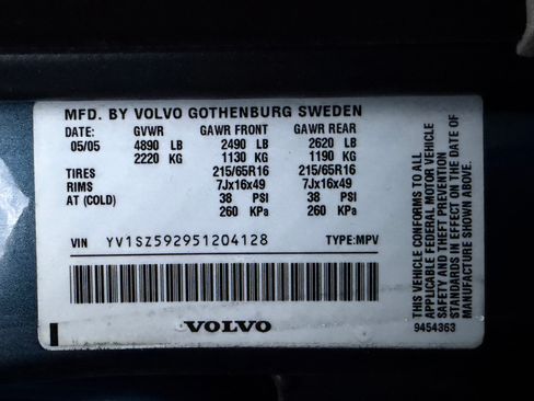 Used 2005 Volvo XC70 image 62