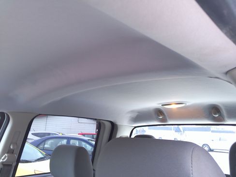 Used 2006 Dodge Dakota SLT image 28