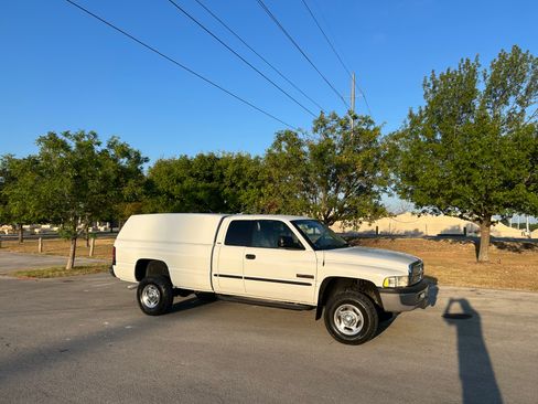 Used 2001 Dodge Ram 2500 Truck 4x4 Quad Cab image 17