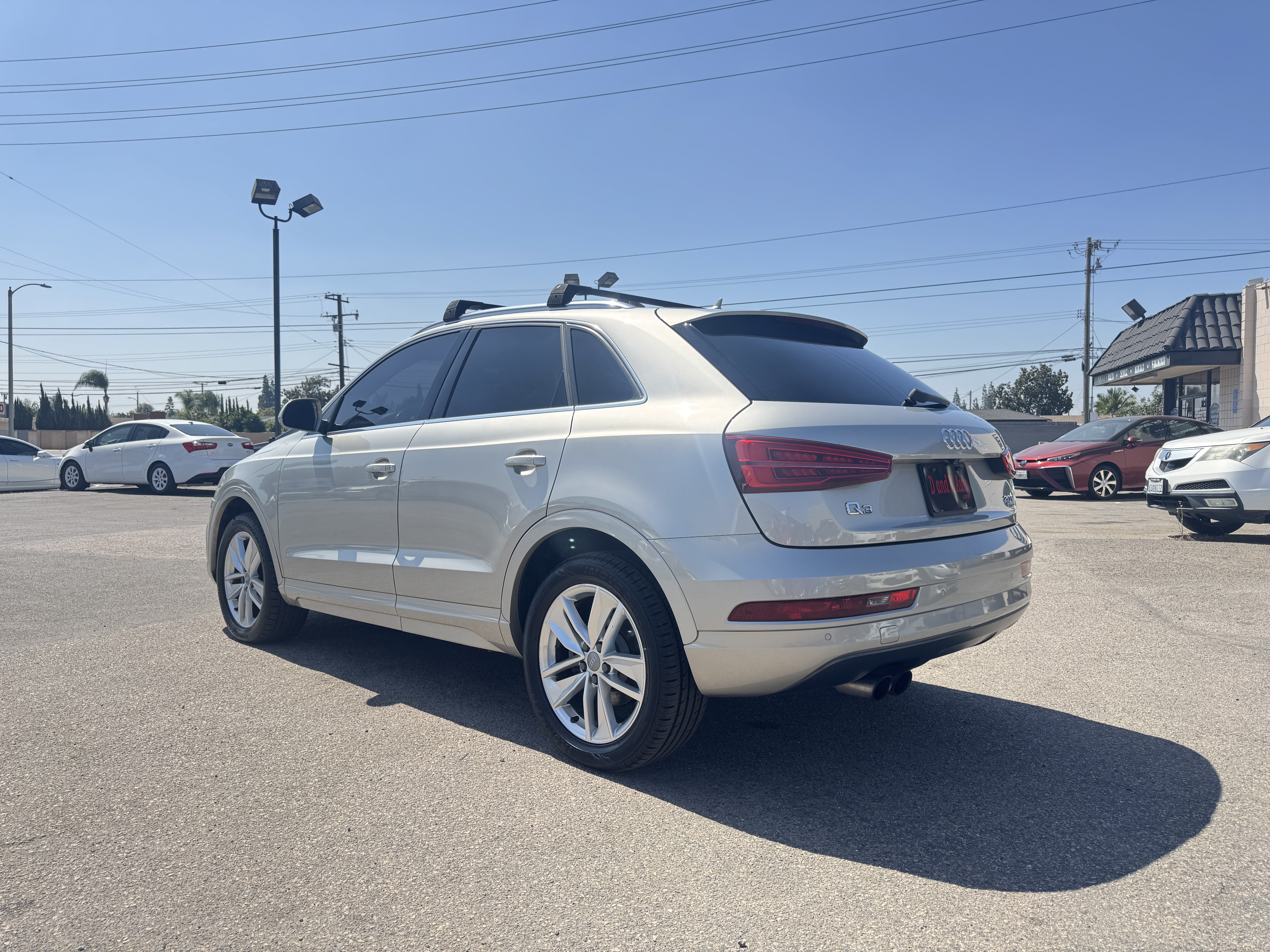 Used 2017 Audi Q3 quattro 2.0T Premium Plus AWD/4WD image 4
