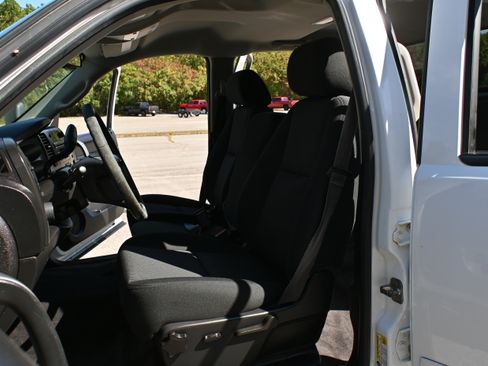 Used 2014 GMC Sierra 2500 SLE image 30