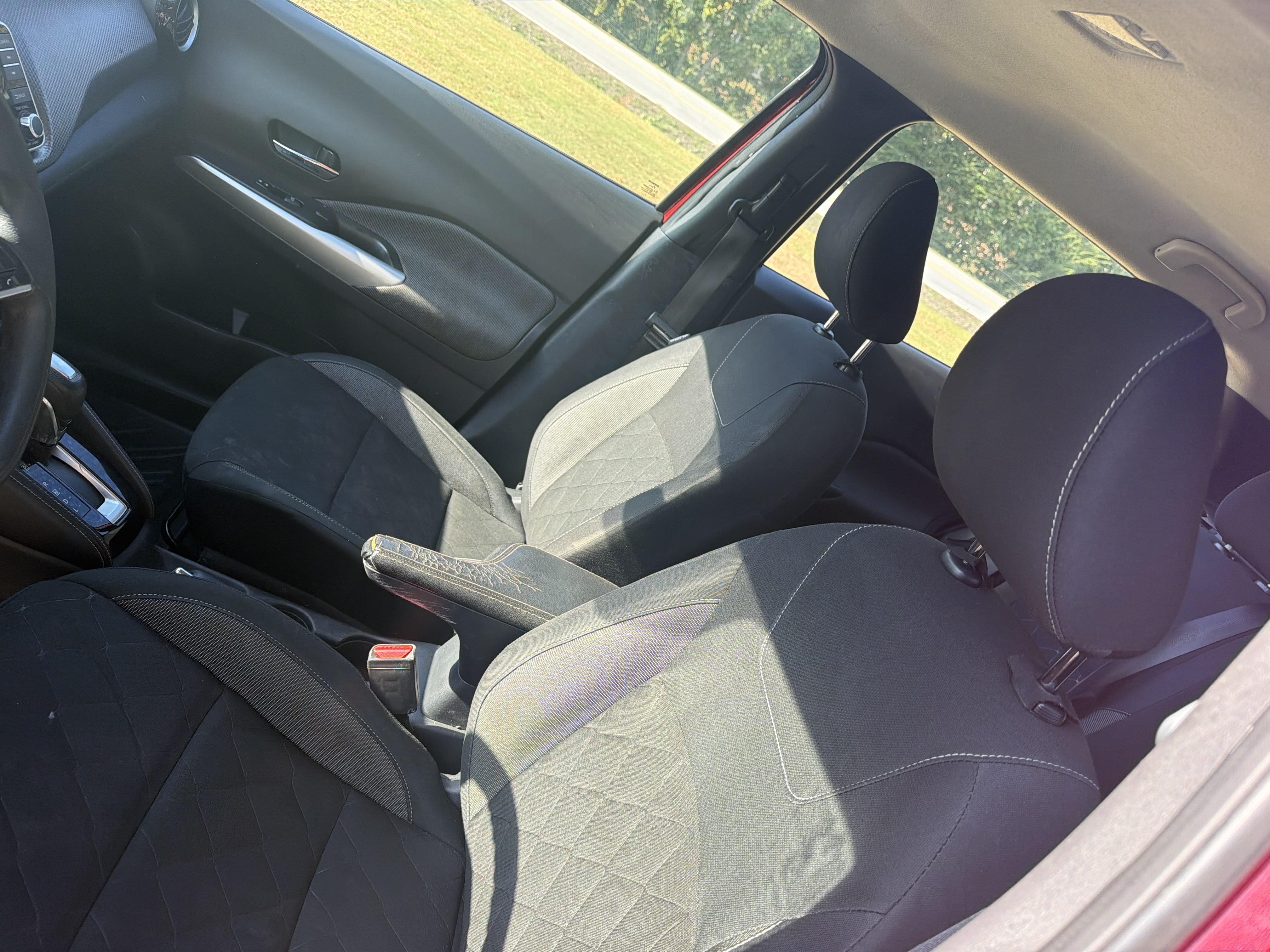 Used 2020 Nissan Kicks SV FWD image 54