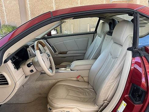 Used 2008 Cadillac XLR UNAVAIL RWD image 13