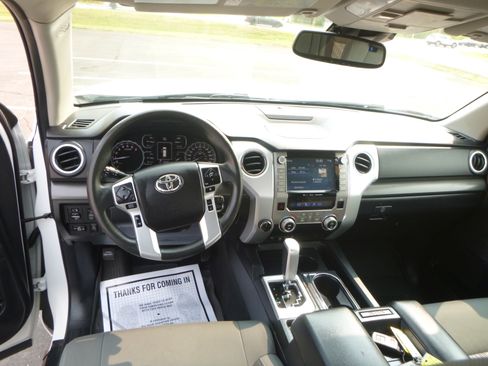 Used 2021 Toyota Tundra TRD Sport AWD/4WD image 20