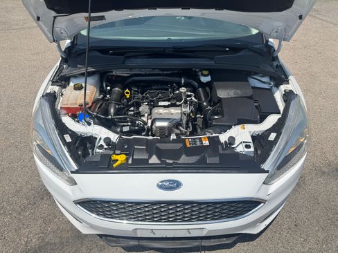 Used 2018 Ford Focus SE Sedan FWD image 21