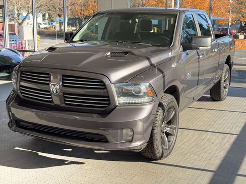 Used 2016 RAM 1500 Sport image 3
