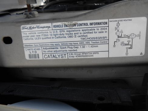 Used 2004 Ford E-150 and Econoline 150 XL image 23