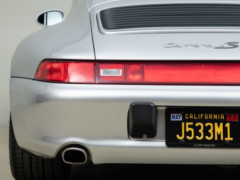 Used 1997 Porsche 911 Carrera 4S Coupe AWD/4WD image 84