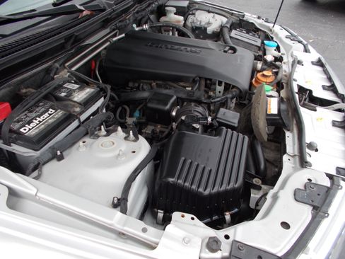 Used 2010 Suzuki Grand Vitara LX image 11