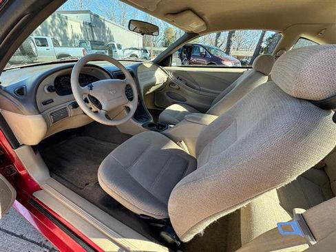 Used 2000 Ford Mustang image 10