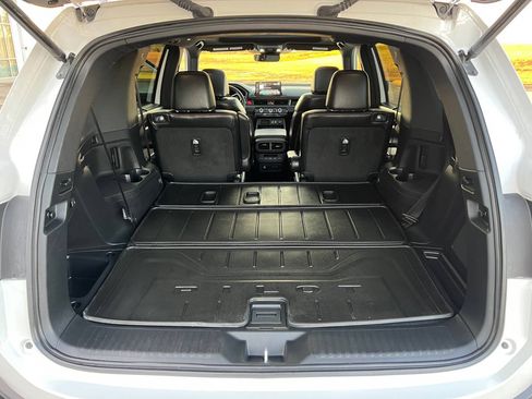 Used 2024 Honda Pilot TrailSport image 11