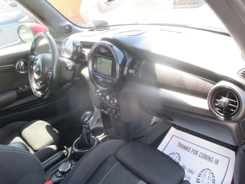 Used 2017 MINI Cooper S Convertible FWD image 8