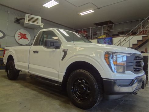 Used 2021 Ford F150 XL image 1
