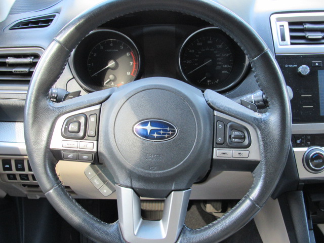 Used 2017 Subaru Legacy 2.5i Premium AWD/4WD image 22