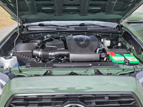 Used 2021 Toyota Tacoma image 17