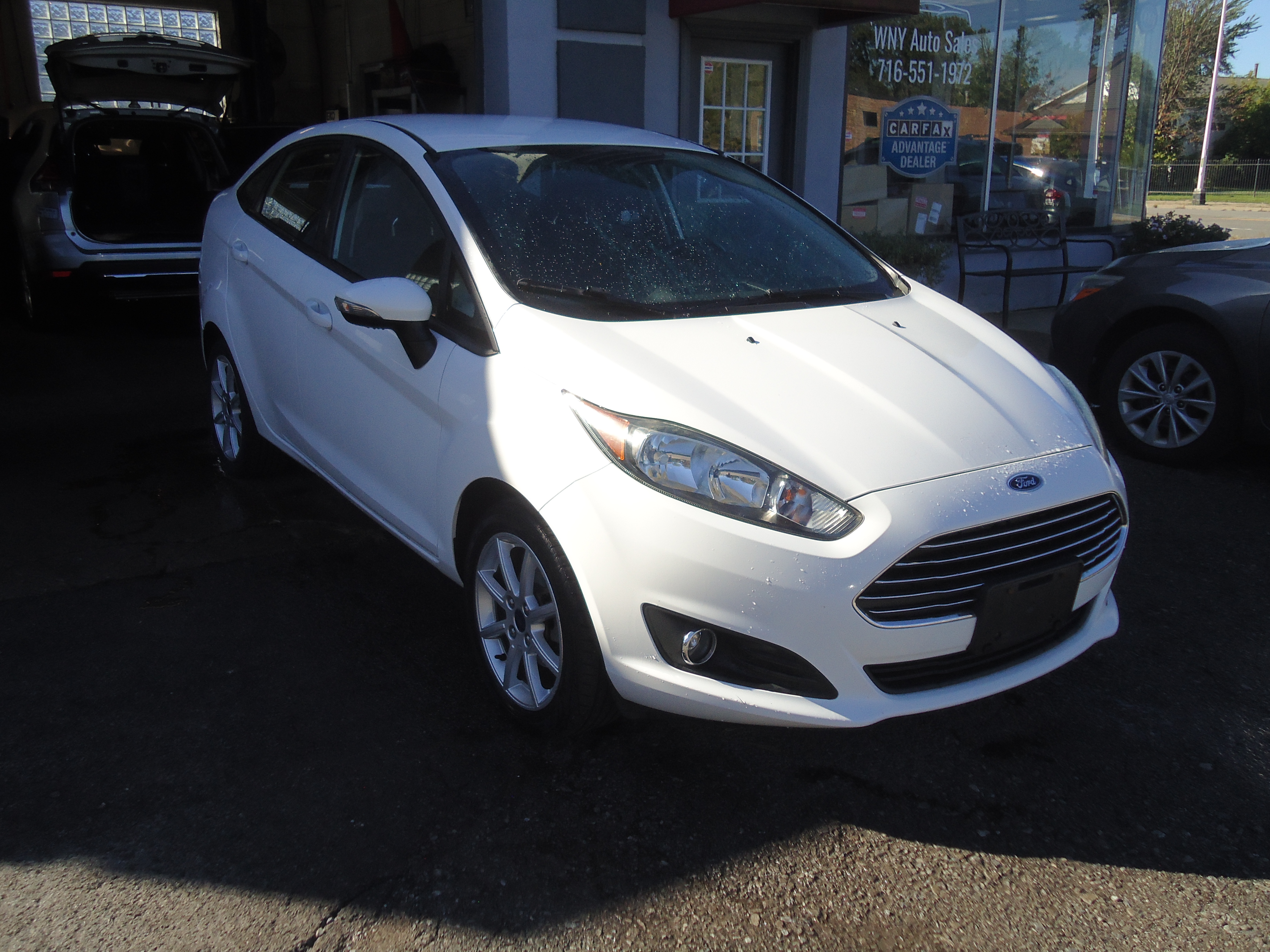 Used 2016 Ford Fiesta SE Sedan FWD image 3