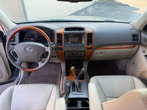 Used 2007 Lexus GX 470 UNAVAIL AWD/4WD image 3